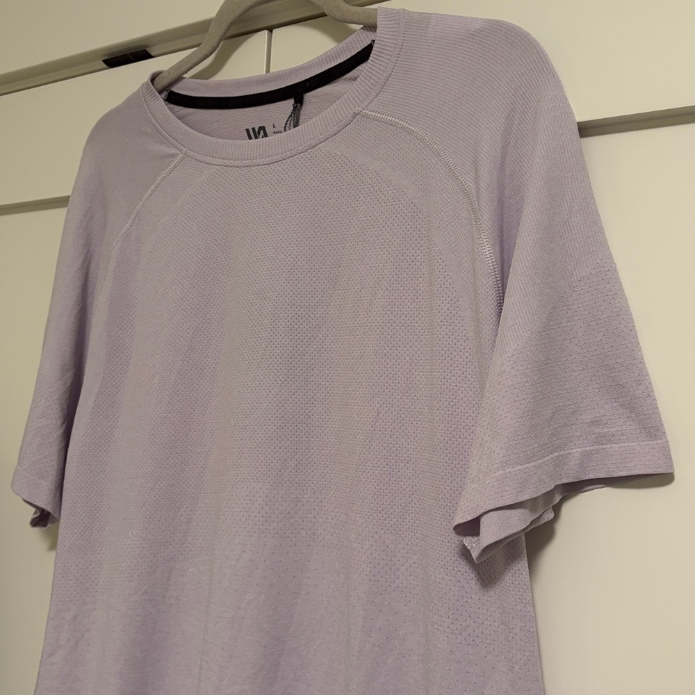 NWT VRST Circuit Seamless Short Sleeve Space Dye Tee - Picture 5 of 9
